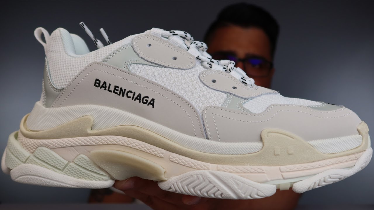 Giày rách bẩn của Balenciaga giá 1850 USD  VnExpress Giải trí