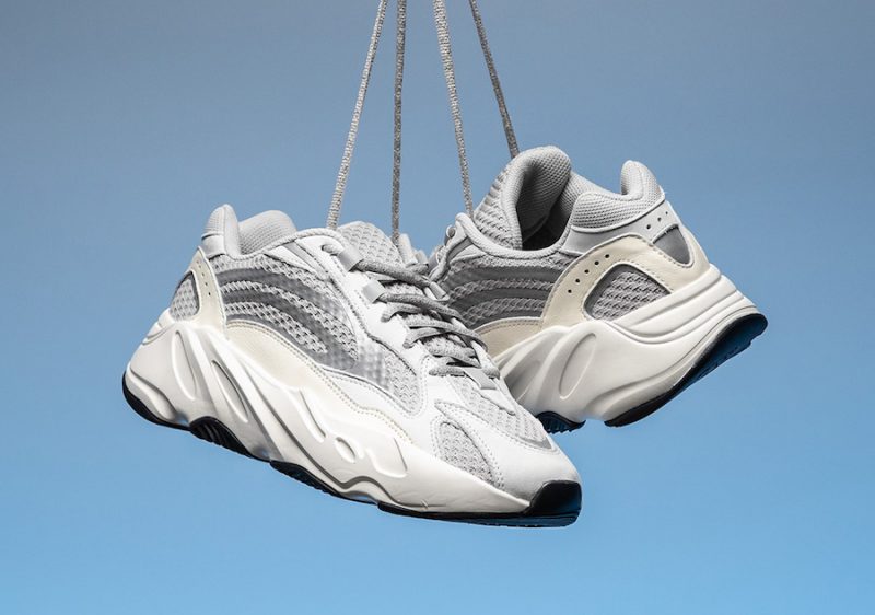 adidas-yeezy-700-anchuongshoes3