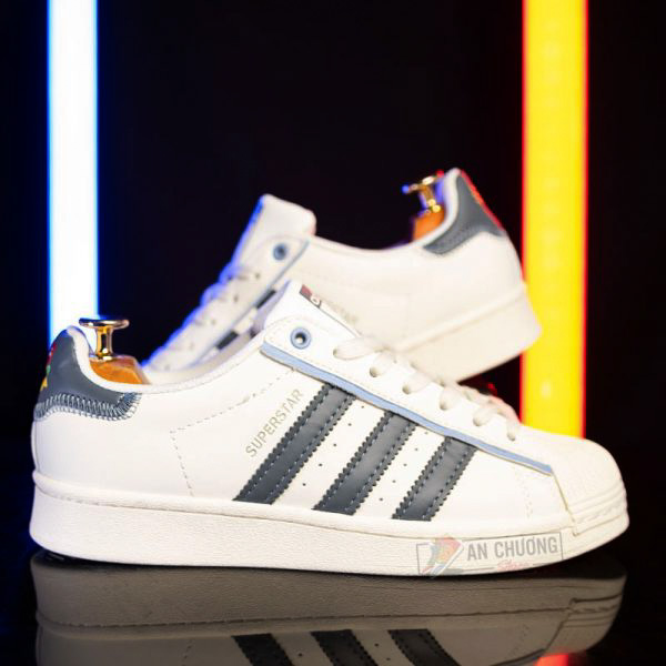 Chi tiết sản phẩm giày sneaker adidas super star capuchino grey