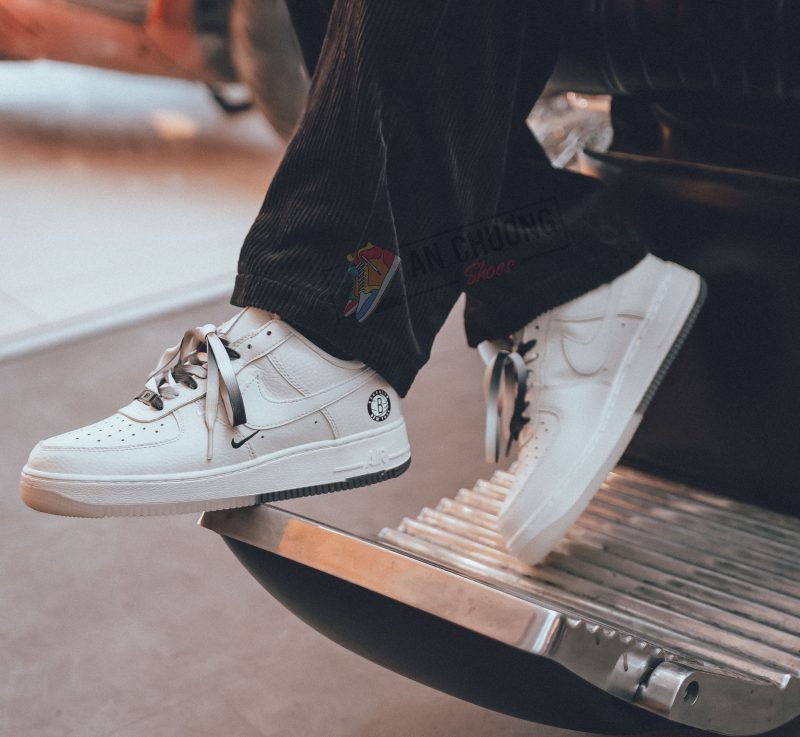 Chi Tiết Nike Air Force 1 Low Brooklyn Cream