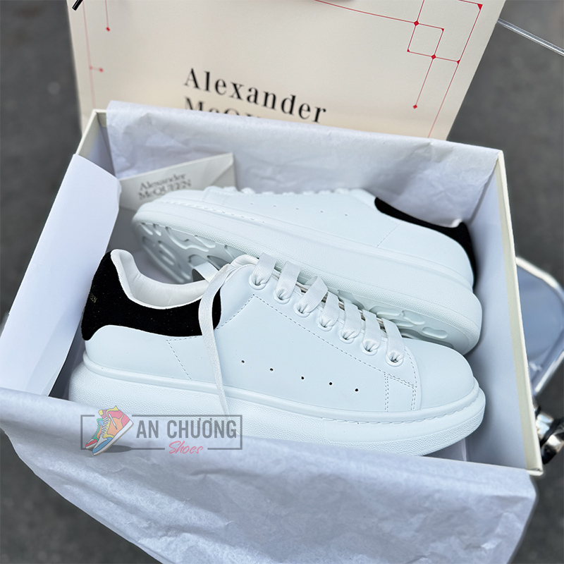 Chi Tiết Giày Alexander Mcqueen Trắng