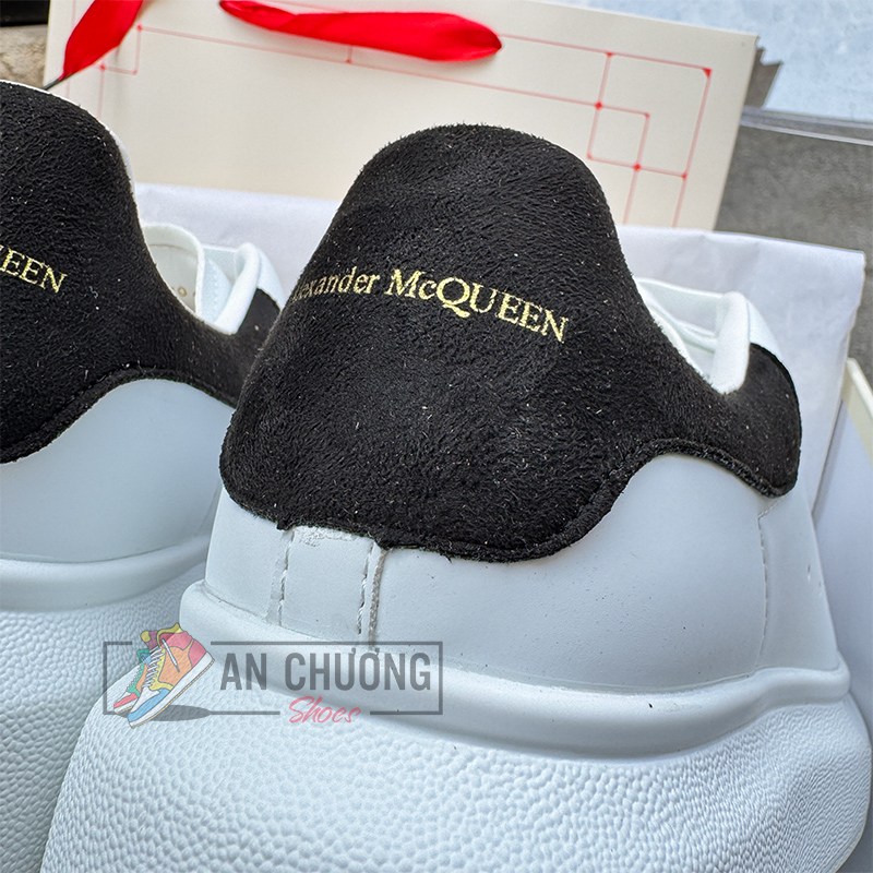 Chi Tiết Giày Alexander Mcqueen Trắng