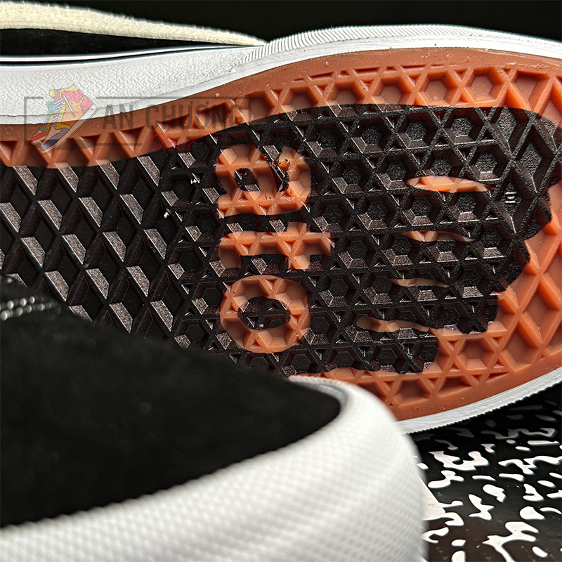 Vans Vault Knu Skool VR3 x Imran Potato